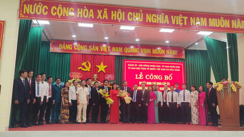 LỄ CÔNG BỐ CÁC QUYẾT ĐỊNH VỀ CÔNG TÁC CÁN BỘ